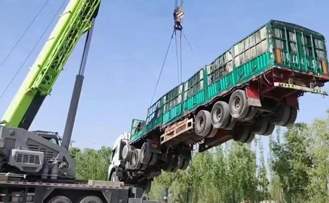 东阿道路脱困救援案例